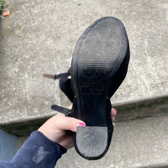 American Rag Reeta Block-Heel Platforms - Picture 6 of 6